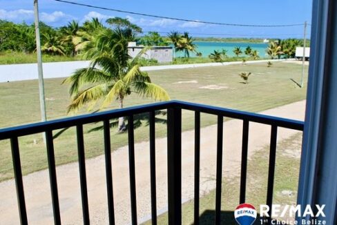 3109_balcony_view_b