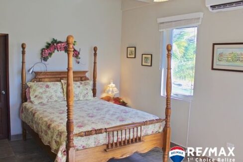 3109_bed_back_ground