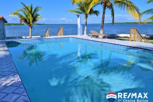 3109_community_pool