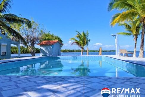 3109_community_pool_b