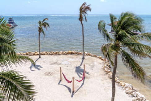 Hammocks-on-beachfront-web