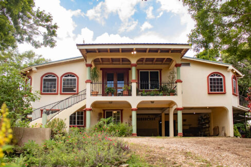 Hilltop20Villa20Caye20Mountain20View20San20Antonio205020Acres20Belize2007