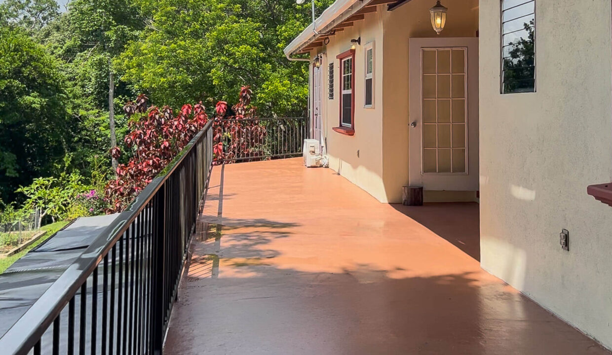 Hilltop20Villa20Caye20Mountain20View20San20Antonio205020Acres20Belize2028