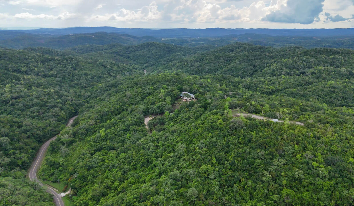 Hilltop20Villa20Caye20Mountain20View20San20Antonio205020Acres20Belize2041