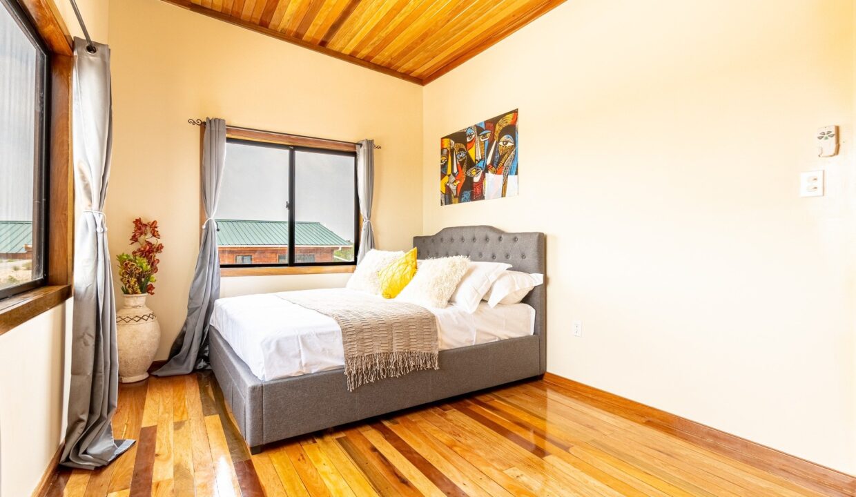 Interior-8