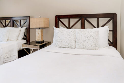 O23-Condo-21-20_web_web