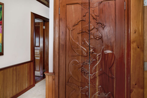 O23-Condo-21-32_web_web