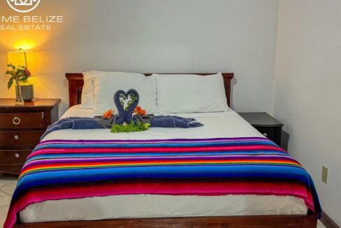 PB0019-Caribbean-shores-queen-room-1740x960-c-center