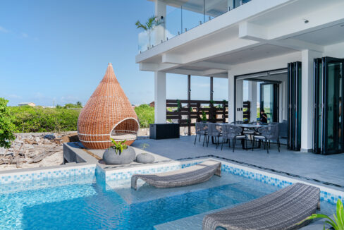 South-Condo-102