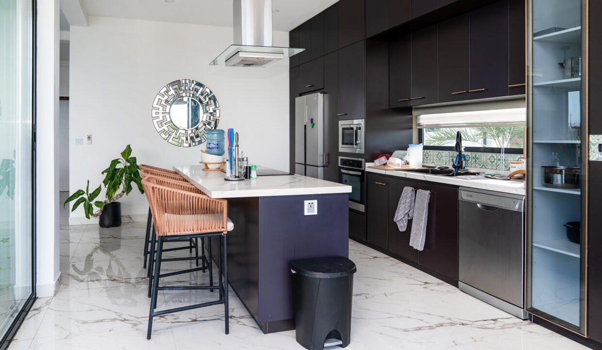 South-Condo-2-33