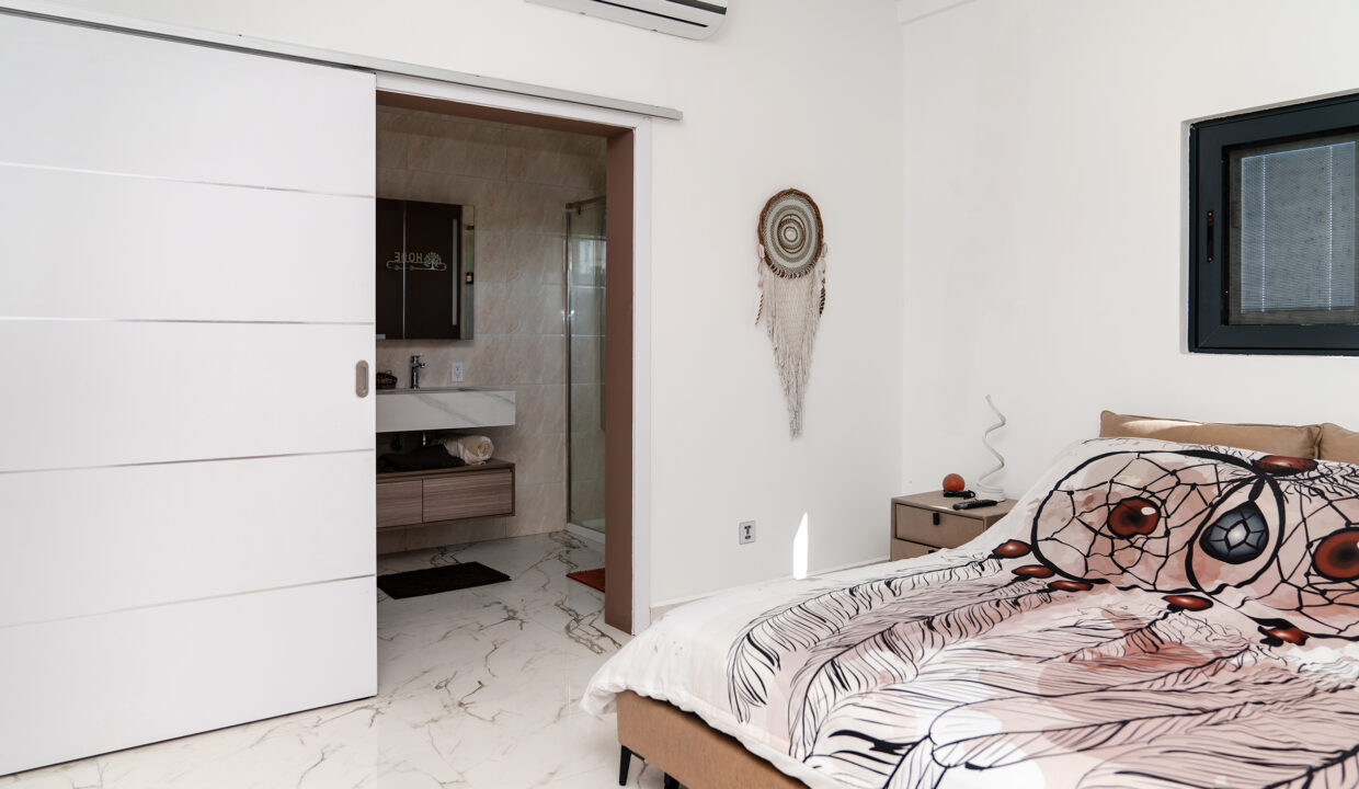 South-Condo-2-35