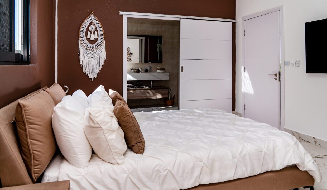 South-Condo-2-45