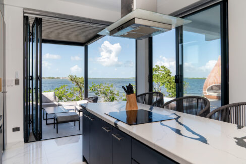 South-Condo-21