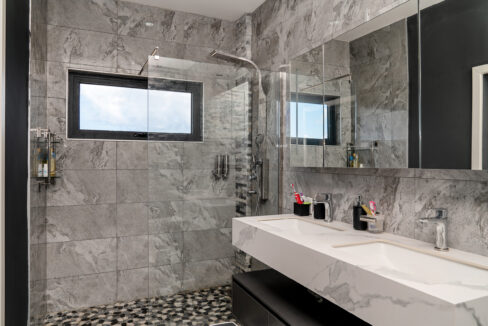South-Condo-31