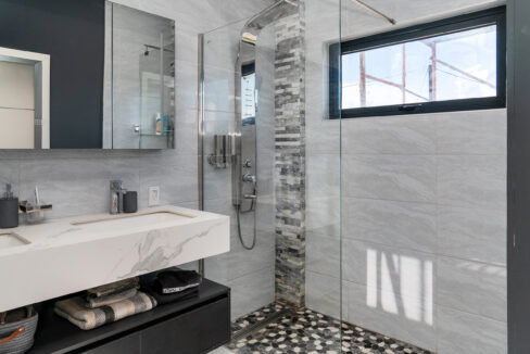 South-Condo-39