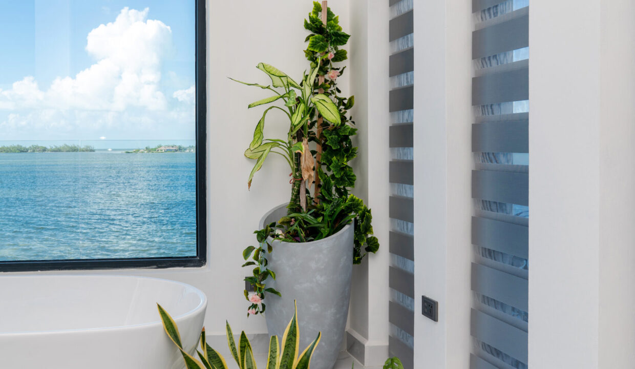 South-Condo-66-scaled