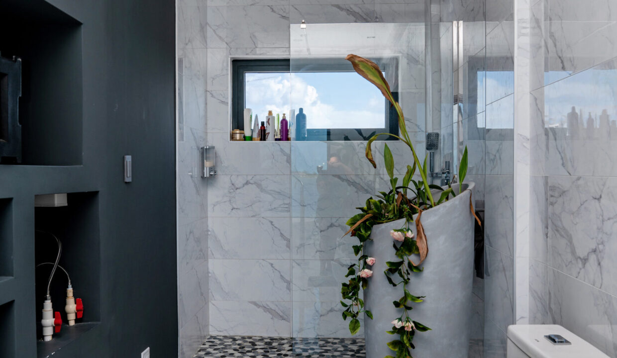 South-Condo-75-scaled