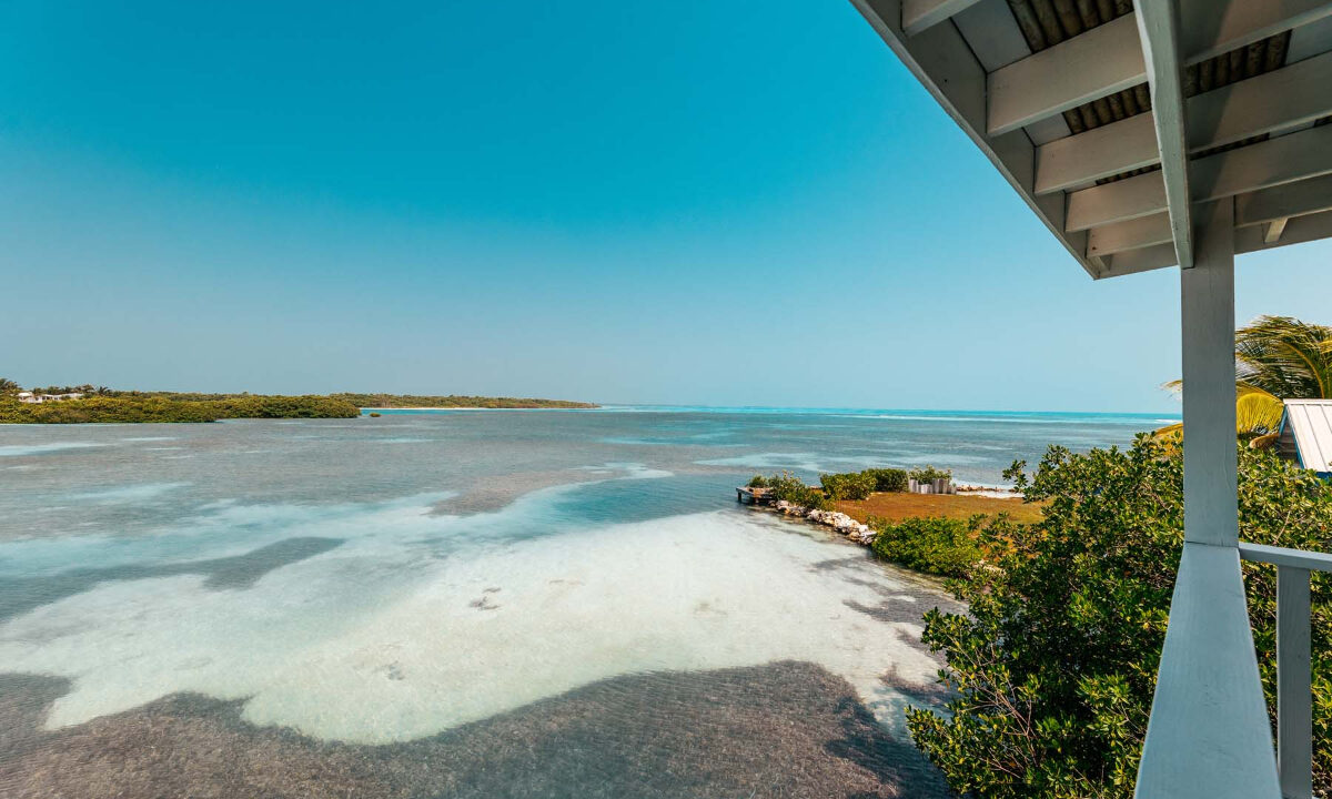 TARPON-SANDS-3086