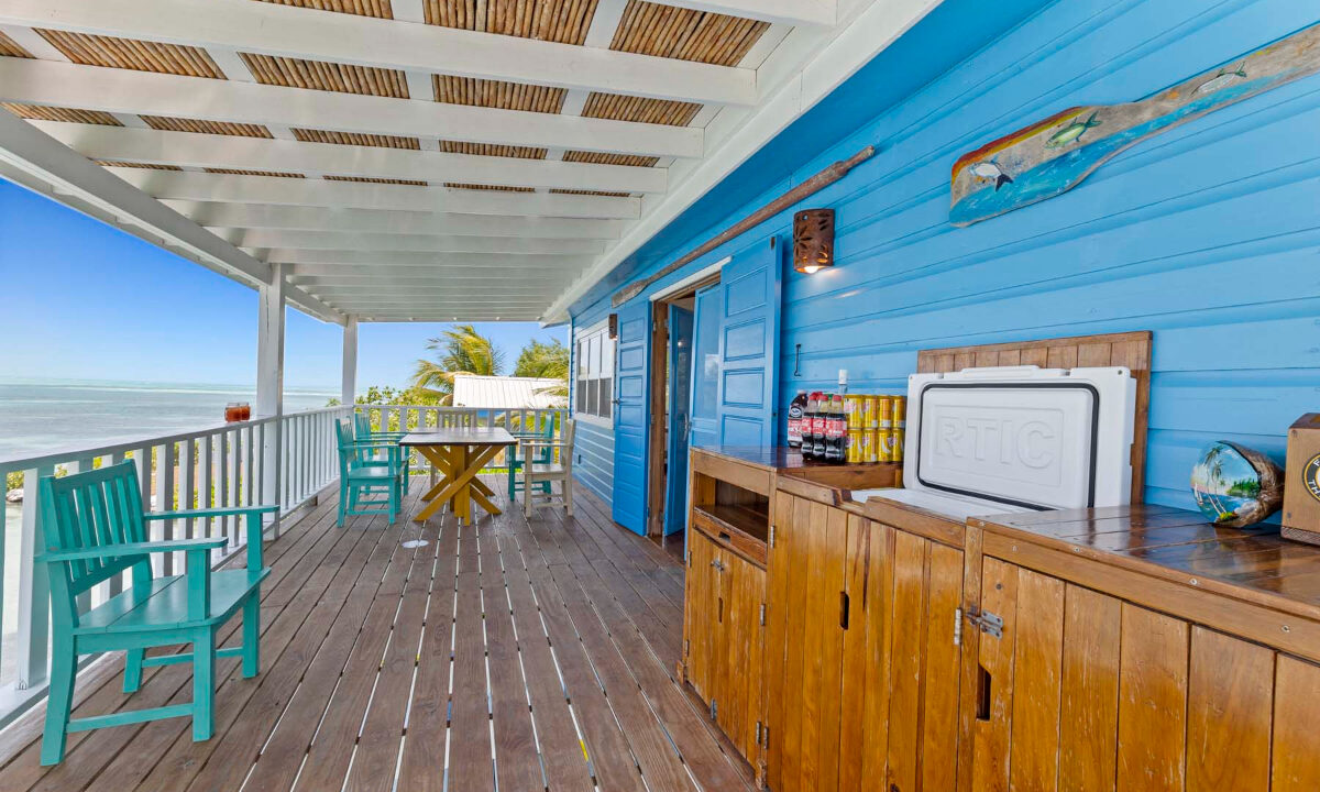 TARPON-SANDS-3105