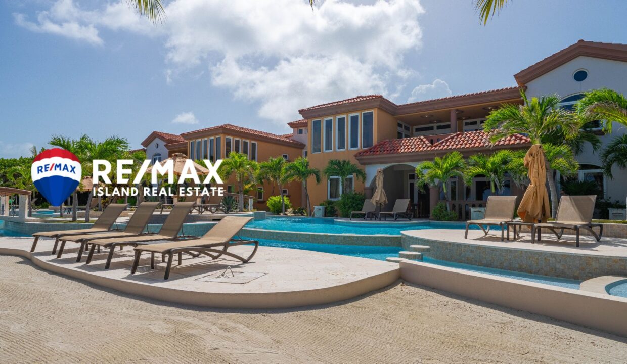 VILLA-6-VILLA-DEL-MAR-RESIZED-WATERMARKED-5