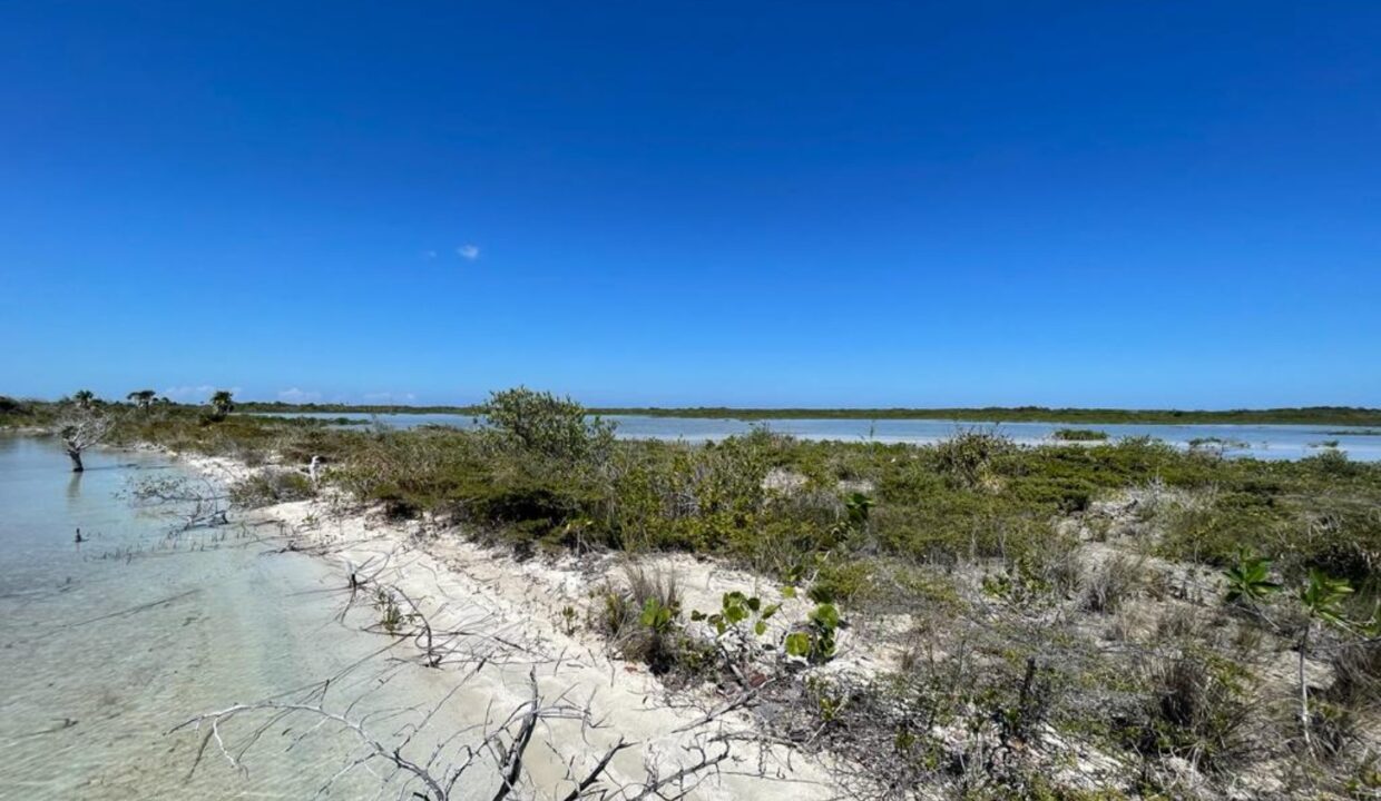 West-Coast-27-Acres-3 (1)