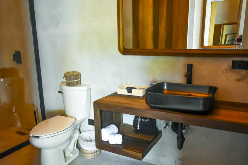 bathroom_web