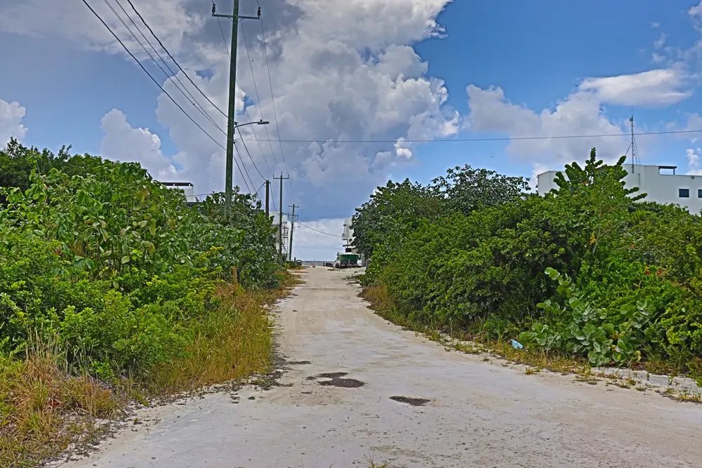 triiple_frontage_lot_005_caye_caulker_belize