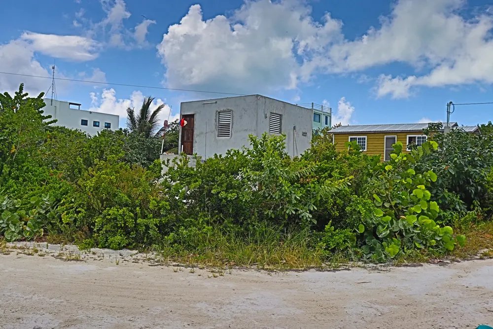 triiple_frontage_lot_006_caye_caulker_belize