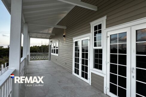 1082-upstairs-porch-3