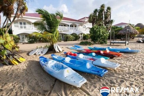 3323_UmayaKayaks