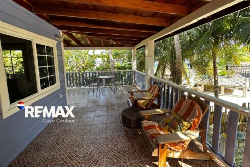 519-Back-Porch-Upstairs