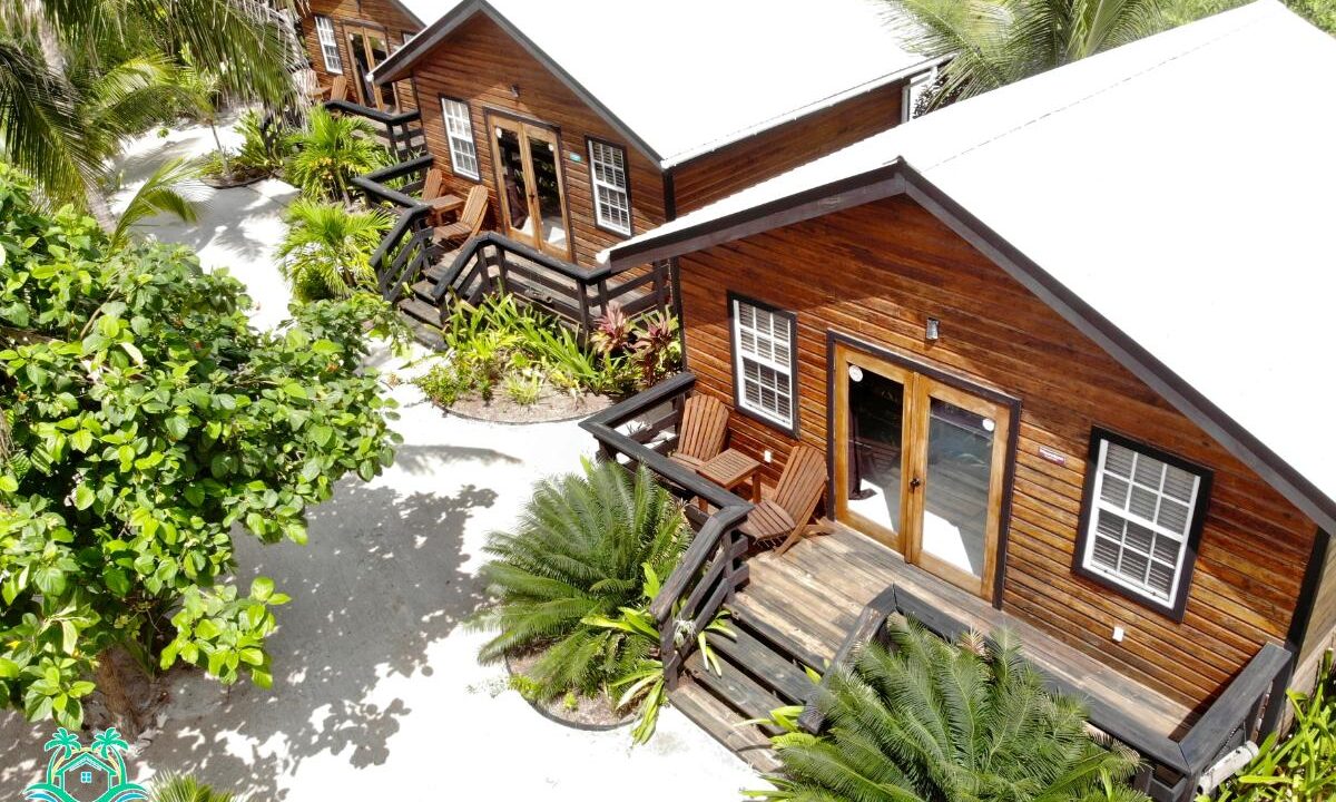 Mangata Villas – A Luxurious Adults-Only Beachfront Retreat with Moon Bar and Main House on Ambergris Caye, Belize