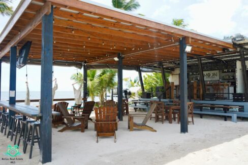 Mangata Villas – A Luxurious Adults-Only Beachfront Retreat with Moon Bar and Main House on Ambergris Caye, Belize