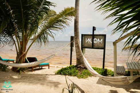 Mangata Villas – A Luxurious Adults-Only Beachfront Retreat with Moon Bar and Main House on Ambergris Caye, Belize