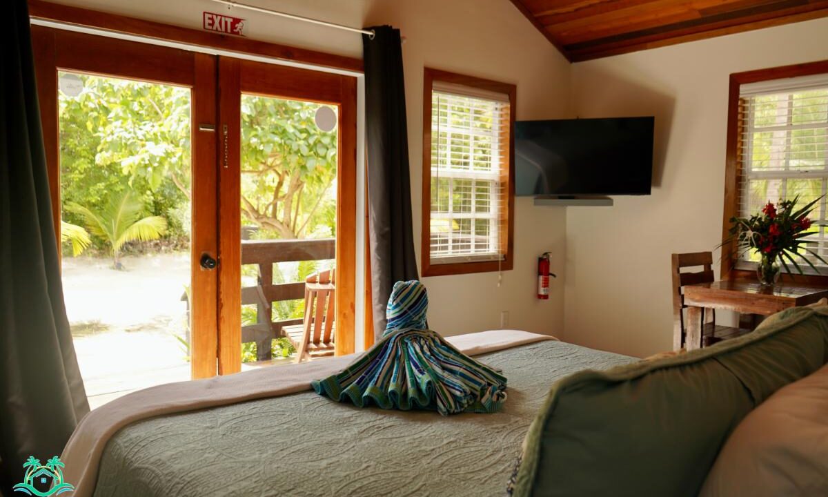 Mangata Villas – A Luxurious Adults-Only Beachfront Retreat with Moon Bar and Main House on Ambergris Caye, Belize