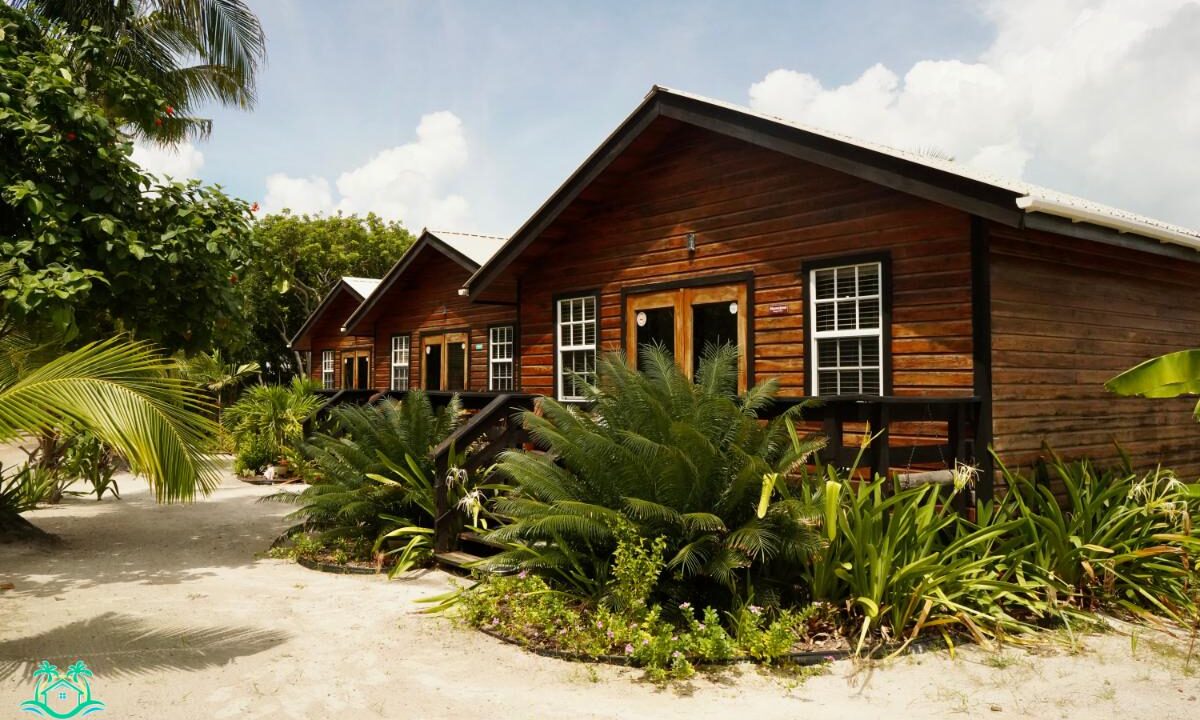 Mangata Villas – A Luxurious Adults-Only Beachfront Retreat with Moon Bar and Main House on Ambergris Caye, Belize