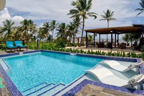 Mangata Villas – A Luxurious Adults-Only Beachfront Retreat with Moon Bar and Main House on Ambergris Caye, Belize