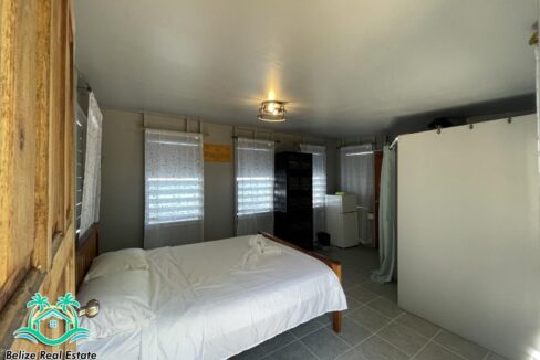 Bread and Butter Caye - TWO PRIVATE ISLANDS IN BELIZE FOR SALE