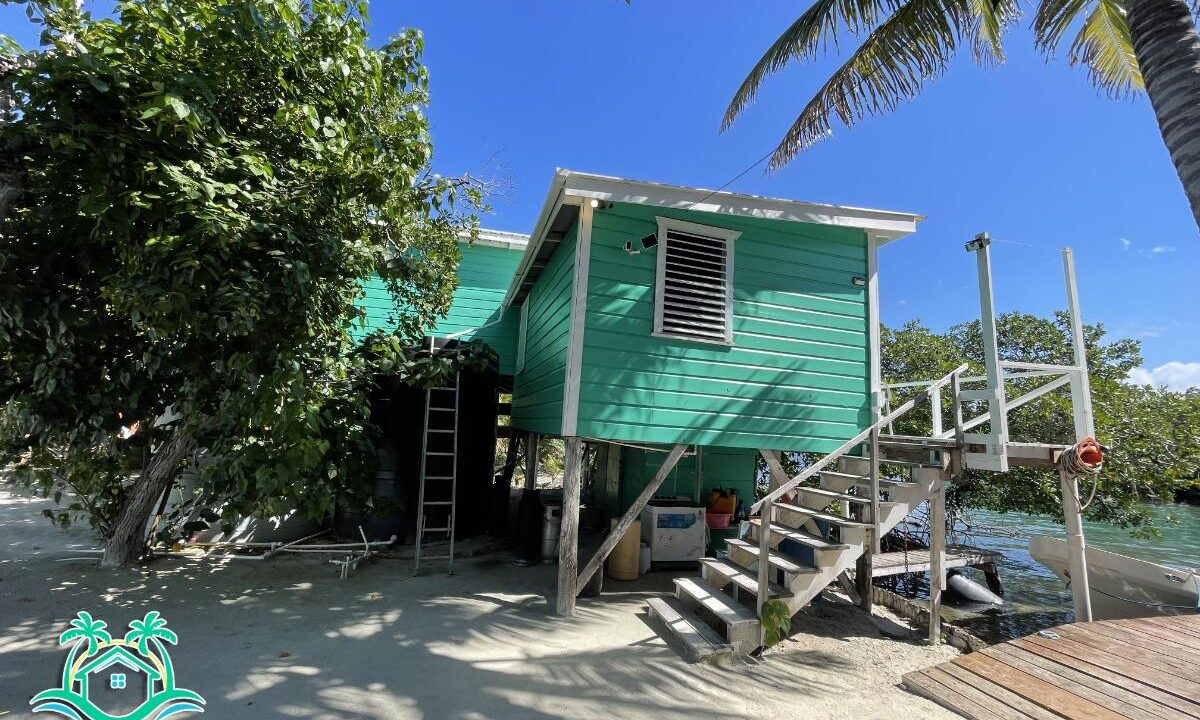 Bread and Butter Caye - TWO PRIVATE ISLANDS IN BELIZE FOR SALE