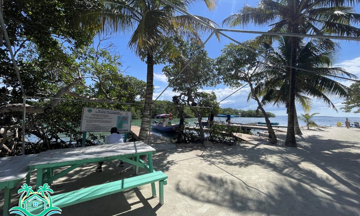 Bread and Butter Caye - TWO PRIVATE ISLANDS IN BELIZE FOR SALE