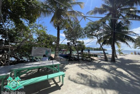 Bread and Butter Caye - TWO PRIVATE ISLANDS IN BELIZE FOR SALE