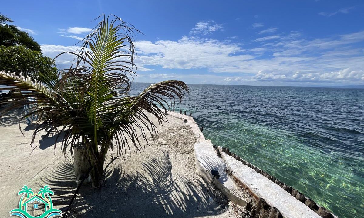 Bread and Butter Caye - TWO PRIVATE ISLANDS IN BELIZE FOR SALE