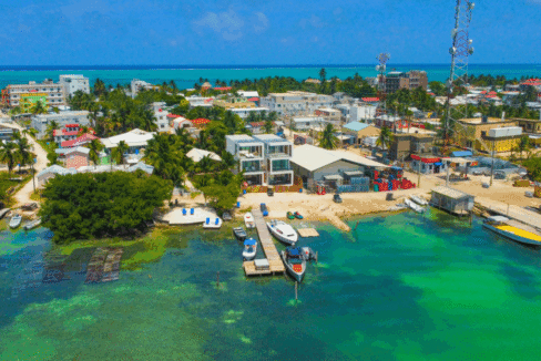 LISA-CAYE-CAULKER-HOME-RESIZED-WATERMARKED-2-1110x623