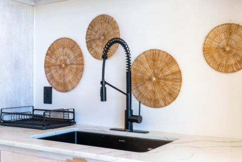 LISA-CAYE-CAULKER-LISTING-FULL-RESOLUTION-13-1110x623