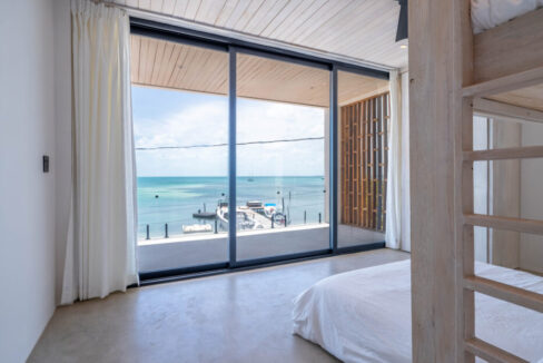 LISA-CAYE-CAULKER-LISTING-FULL-RESOLUTION-24-1110x623