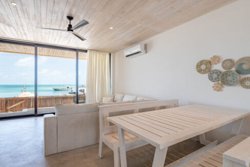 LISA-CAYE-CAULKER-LISTING-FULL-RESOLUTION-7-1110x623