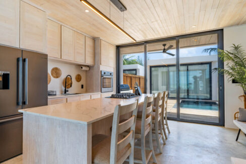 LISA-CAYE-CAULKER-LISTING-FULL-RESOLUTION-8-1110x623
