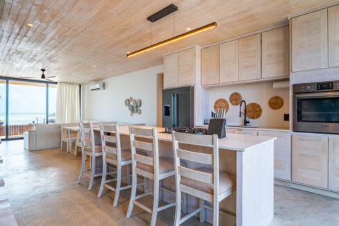 LISA-CAYE-CAULKER-LISTING-FULL-RESOLUTION-9-1110x623