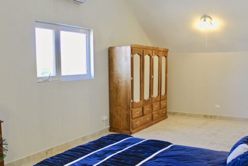 bed_south_up_b