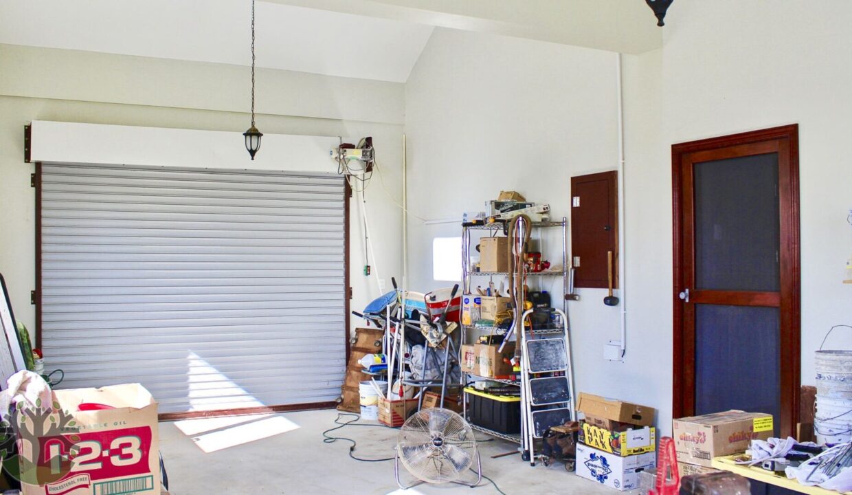 garage
